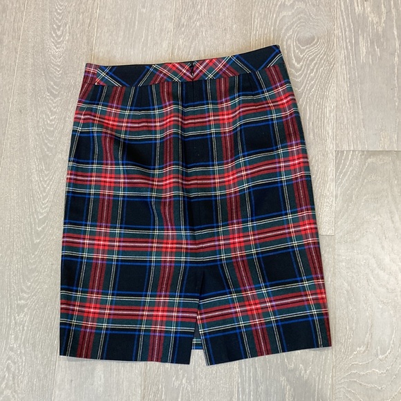 J Crew Factory plaid pencil skirt, size 0 - Picture 2 of 3
